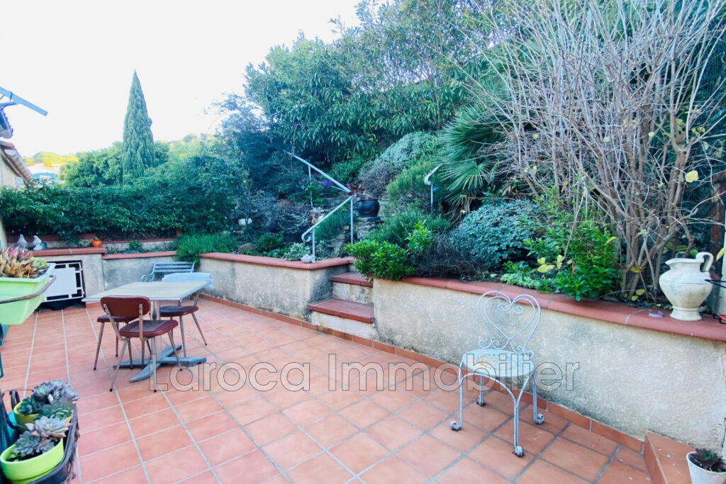 vente villa 5 Pièce(s) – 5 pièces – 4 chambres – 100.00 m²