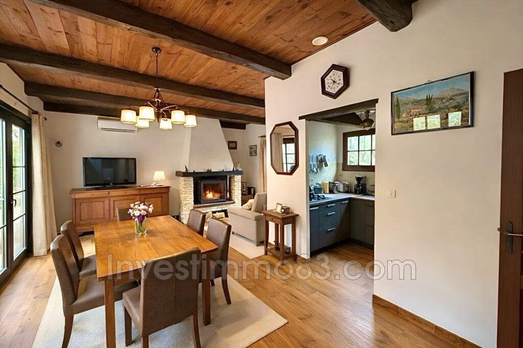 En pleine campagne de COTIGNAC, dans un environnement calme et – 3 pièces – 2 chambres – 75.00 m²