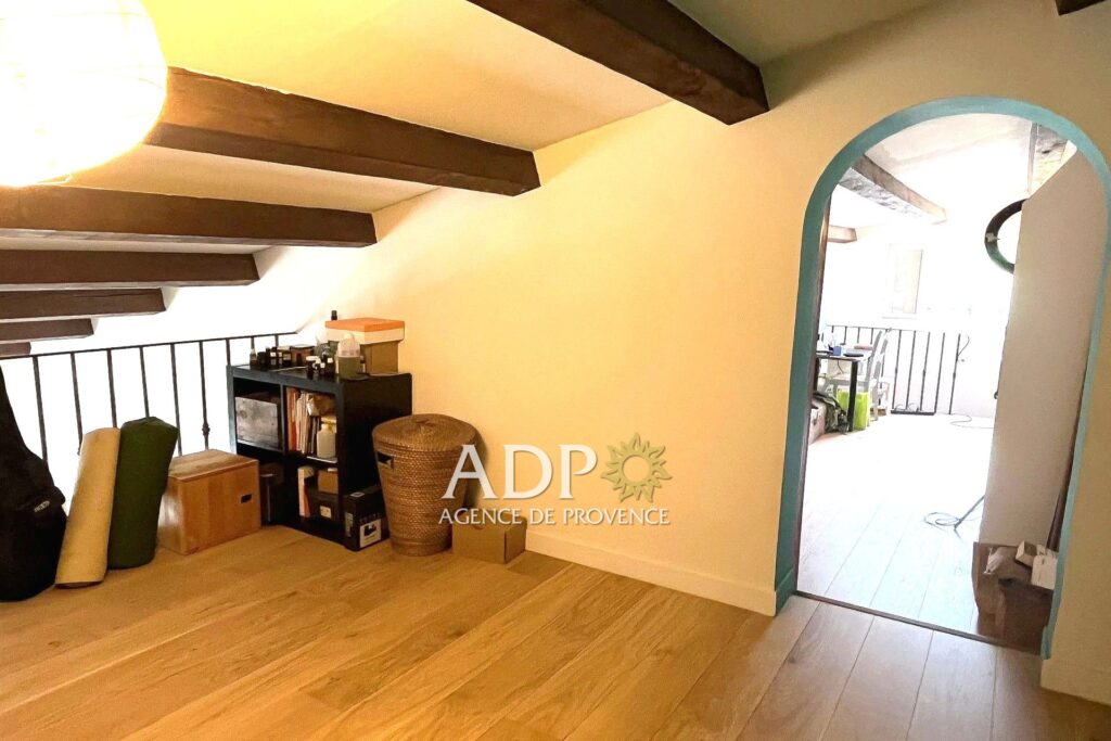 vente maison 4 Pièce(s) – 4 pièces – 3 chambres – 105.00 m²