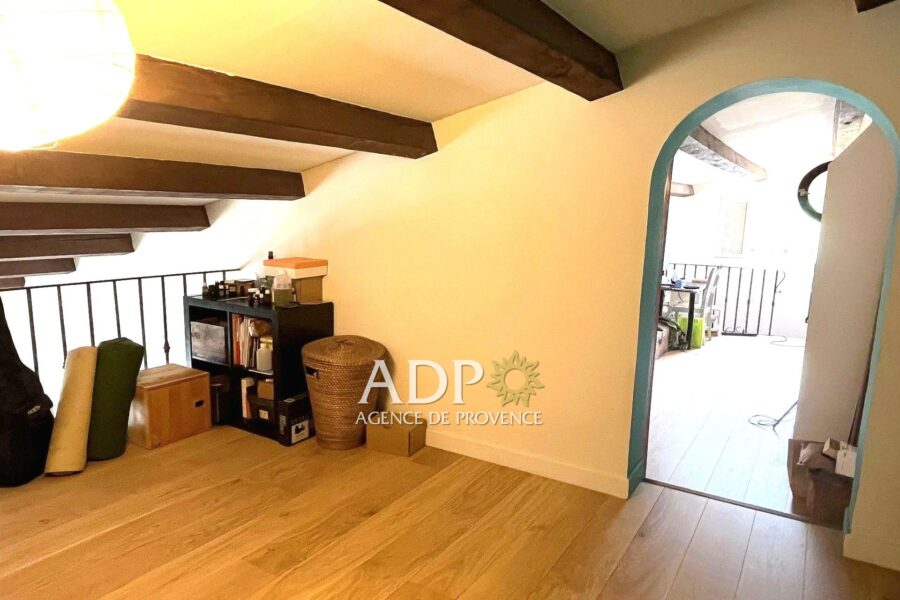 Maison à vendre à Saint-cézaire-sur-siagne