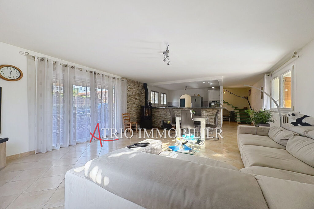 vente maison 4 Pièce(s) – 4 pièces – 3 chambres – 125.00 m²