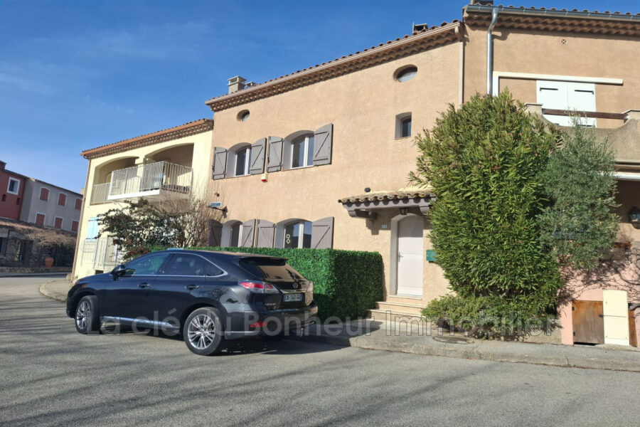 Maison à vendre à Les salles-sur-verdon