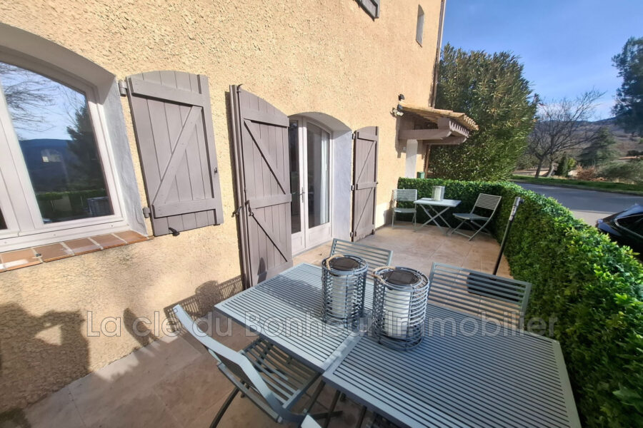 Maison à vendre à Les salles-sur-verdon