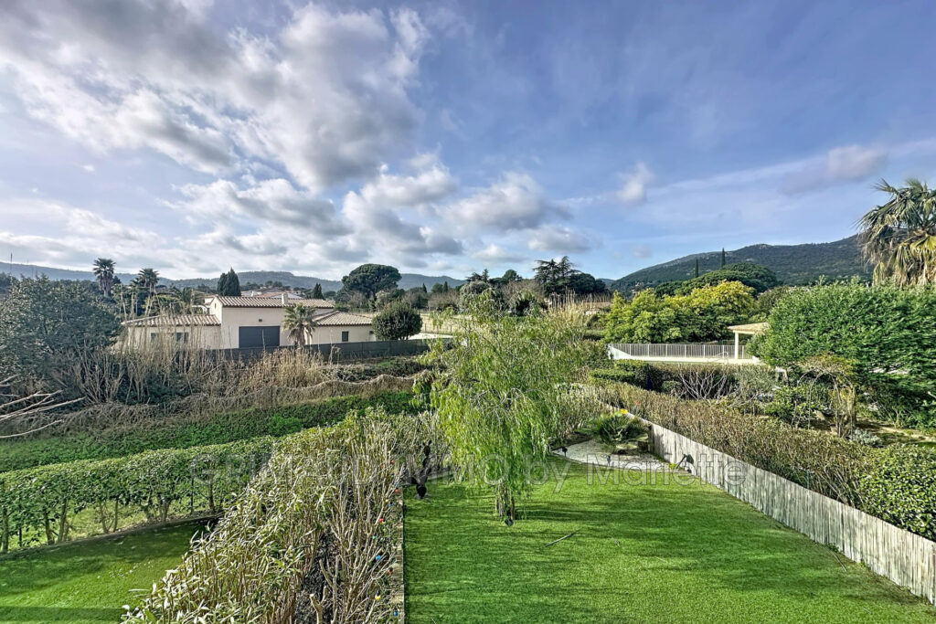 belle maison avec 2 chambres, jardin, garage, residence avec p – 3 pièces – 2 chambres – 87.00 m²