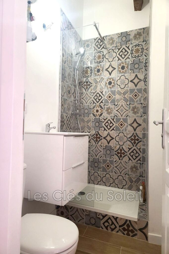 vente maison de village 5 Pièce(s) – 5 pièces – 3 chambres – 112.00 m²