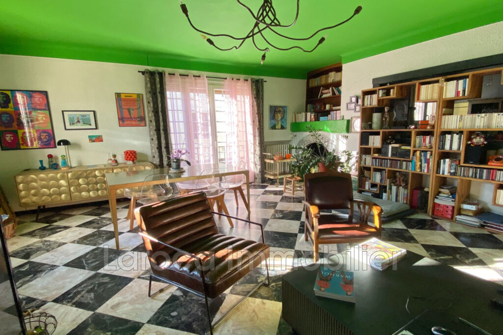 vente maison 5 Pièce(s) – 5 pièces – 4 chambres – 127.00 m²