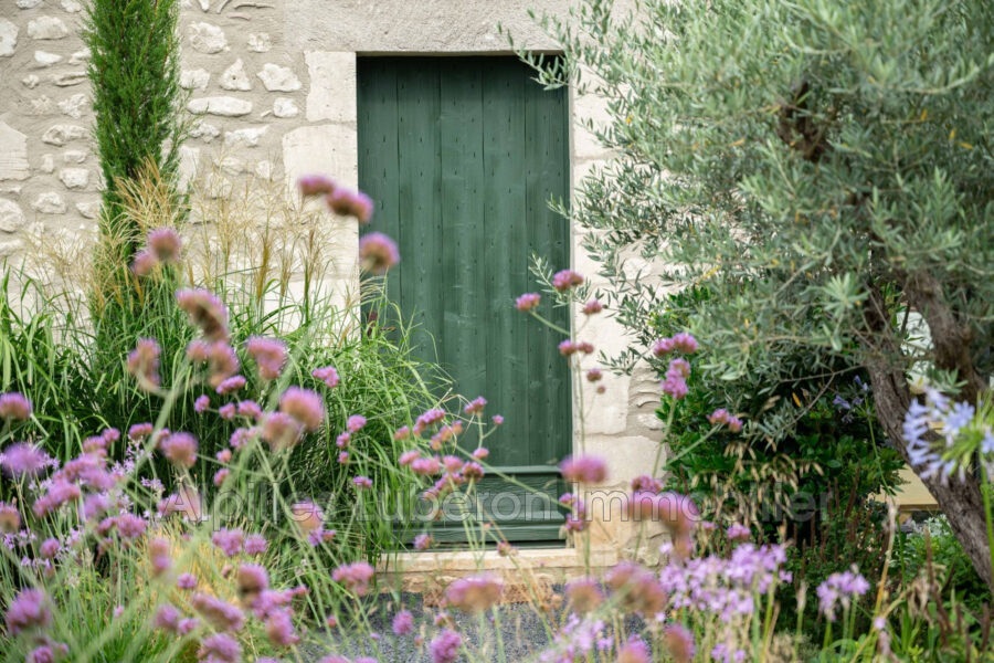 Maison à louer à Eygalières