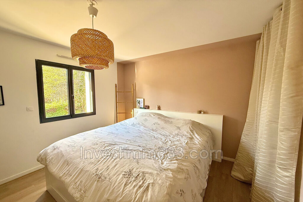 Proche du village et des commodités, dans un environnement cal – 4 pièces – 3 chambres – 110.00 m²