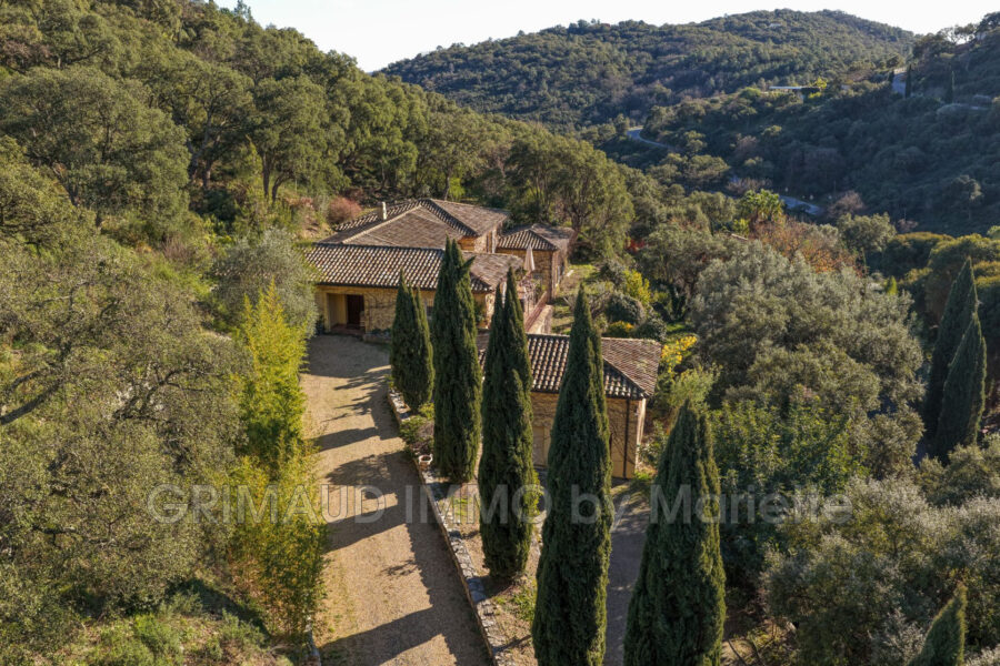Maison à vendre à Grimaud