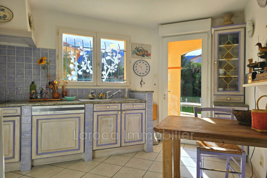 Achat villa à Laroque des Albères – 4 pièces – 3 chambres – 135.00 m²