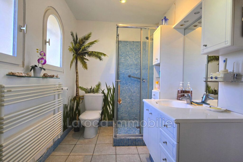 Achat villa à Laroque des Albères – 4 pièces – 3 chambres – 135.00 m²