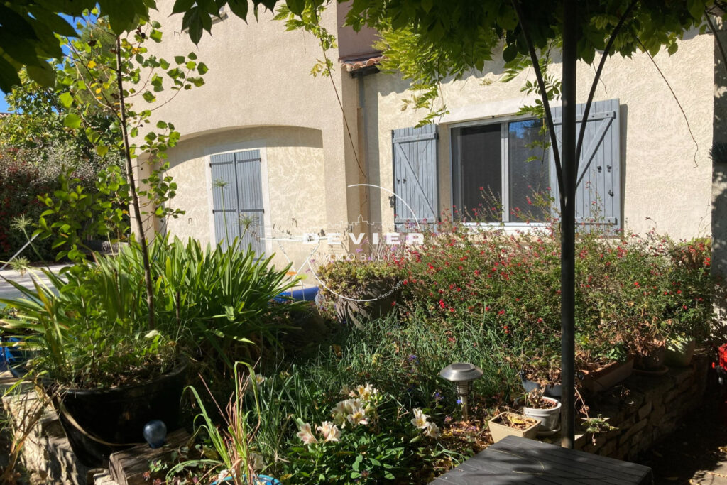 vente maison 6 Pièce(s) – 6 pièces – 5 chambres – 156.00 m²