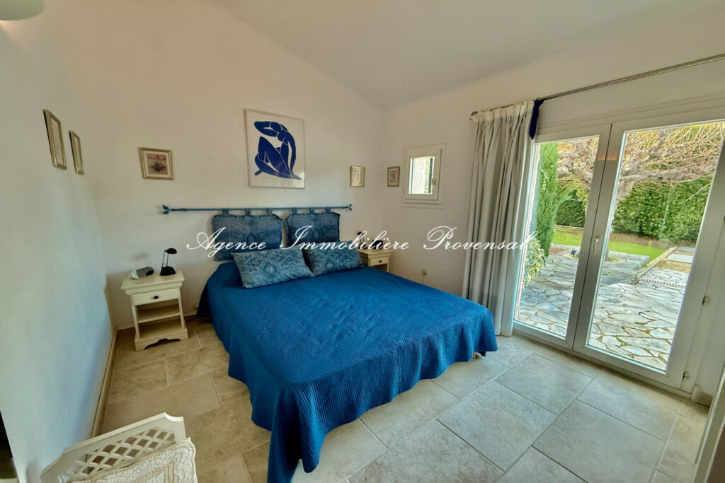 vente maison 2 Pièce(s) – 2 pièces – 3 chambres – 130.00 m²