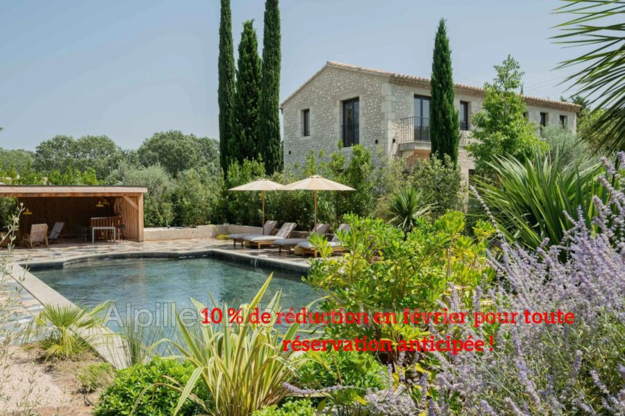 Maison à louer à Eygalières