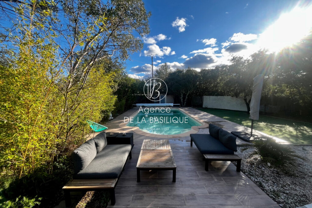 vente maison 5 Pièce(s) – 5 pièces – 4 chambres – 128.00 m²