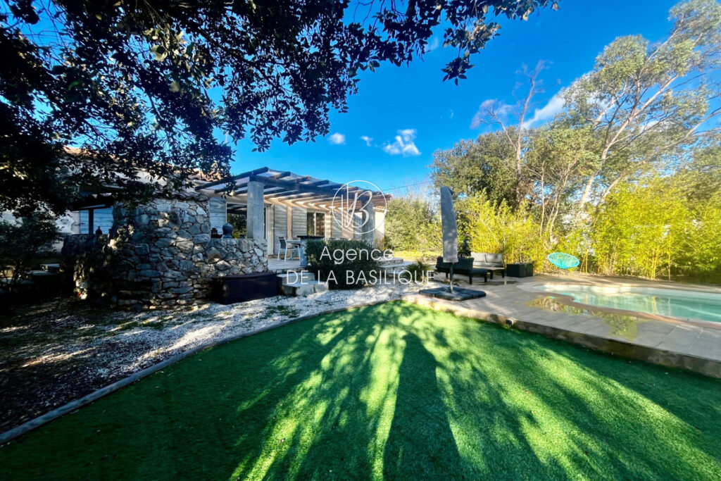 vente maison 5 Pièce(s) – 5 pièces – 4 chambres – 128.00 m²