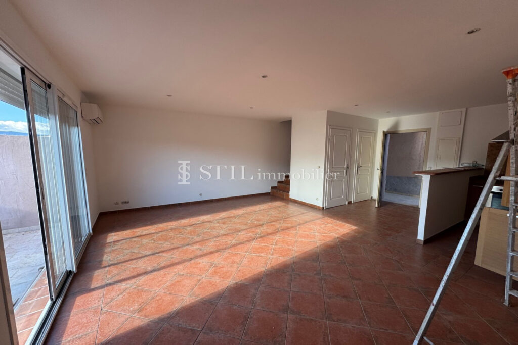 vente appartement 3 Pièce(s) – 3 pièces – 2 chambres – 65.00 m²