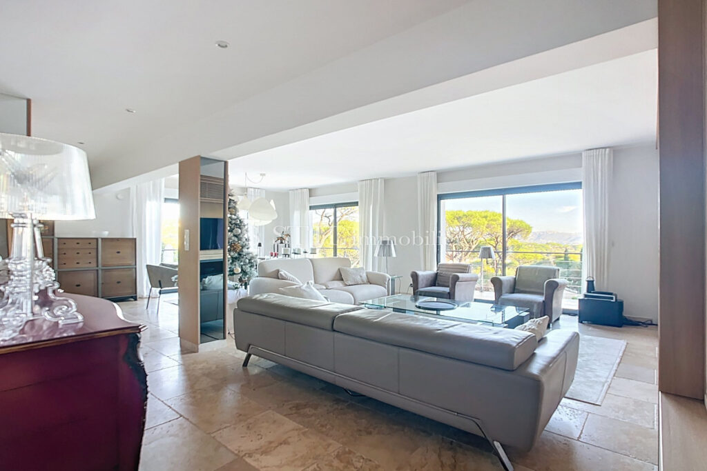 vente villa 6 Pièce(s) – 6 pièces – 6 chambres – 270.00 m²