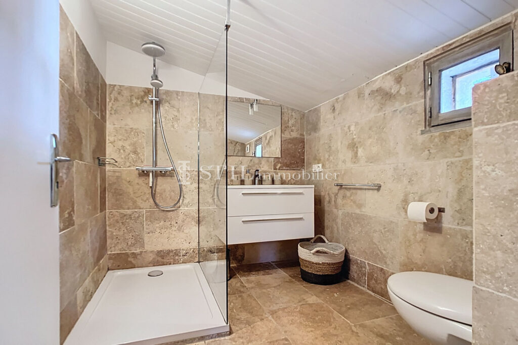 vente villa 6 Pièce(s) – 6 pièces – 6 chambres – 270.00 m²