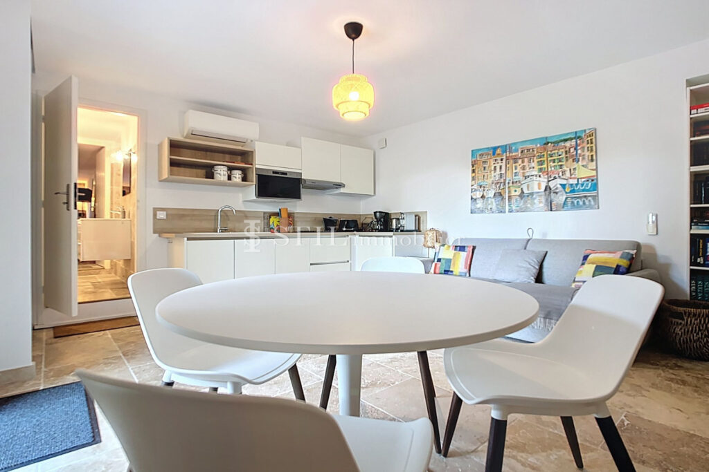 vente villa 6 Pièce(s) – 6 pièces – 6 chambres – 270.00 m²