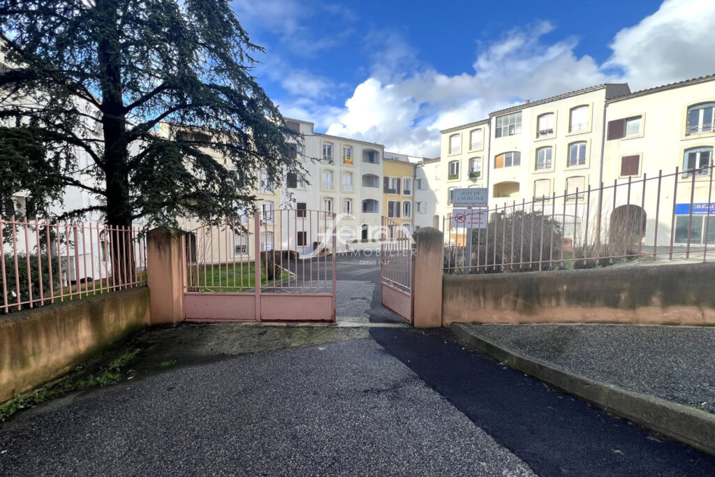 A vendre à Draguignan T3 en RDC + garage – 3 pièces – 2 chambres – 73.00 m²