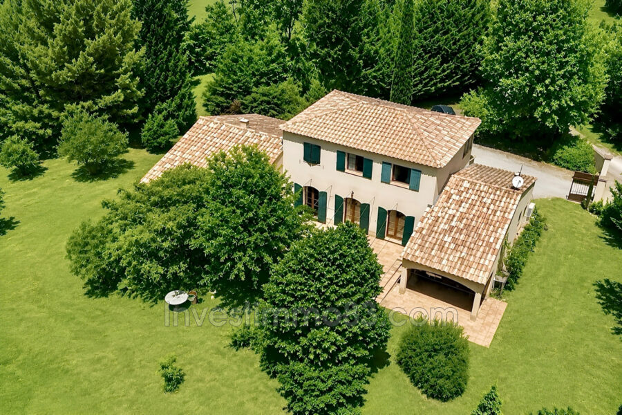 Maison à vendre à Meyreuil