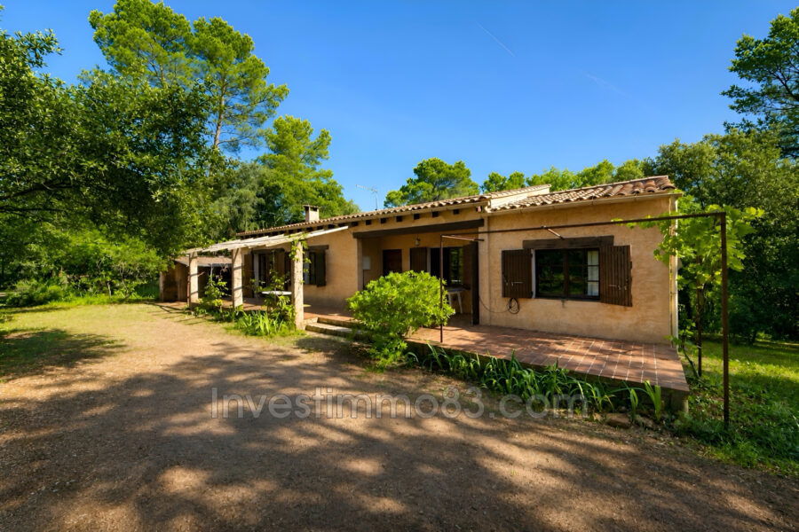 Maison à vendre à Cotignac — Vue nature — photo 3