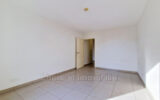Appartement à vendre à Saint-laurent-du-var — Vue sur la ville — photo 9