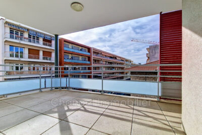 Appartement à vendre à Saint-laurent-du-var