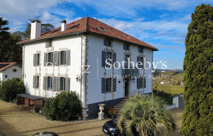 Maison à vendre à Guiche