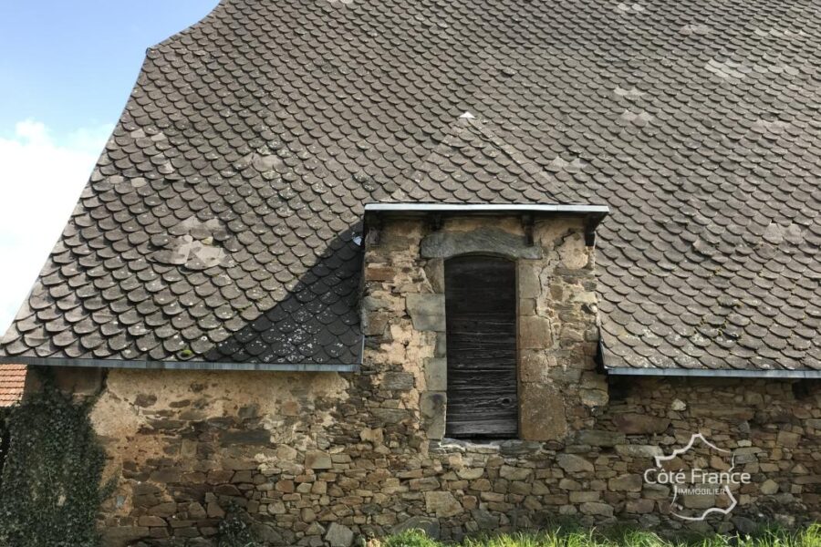 Maison à vendre à Saint-Santin-de-Maurs — Vue nature — photo 2