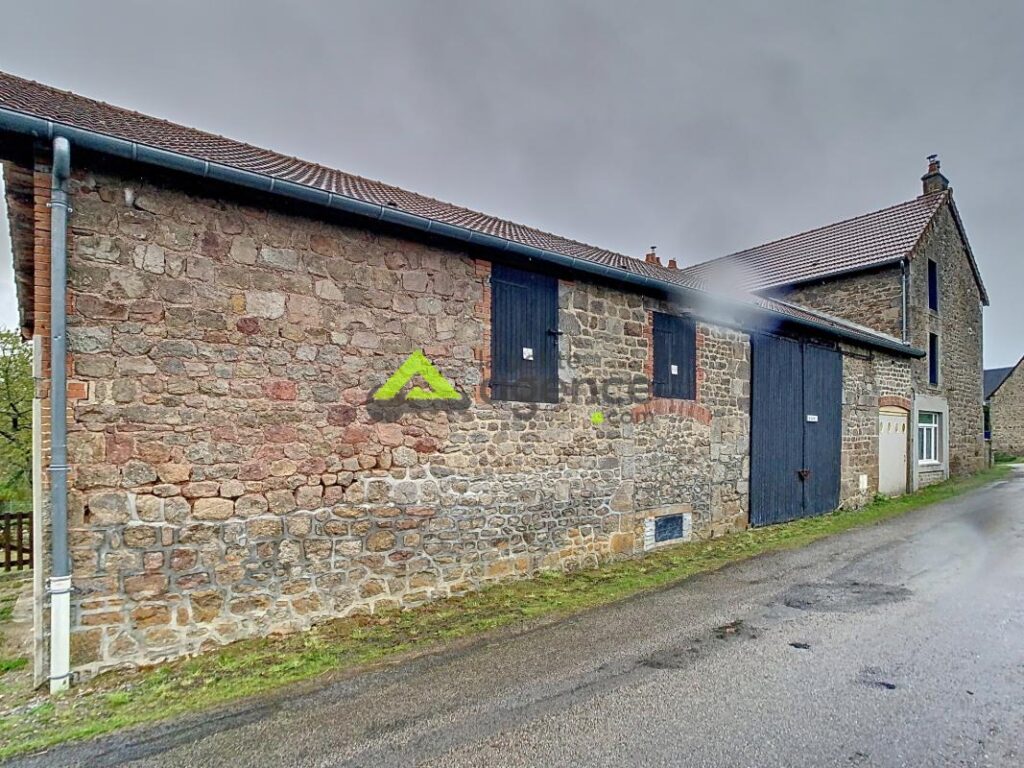 Maison de campagne dans charmant village – 5 pièces – 3 chambres – 110 m²