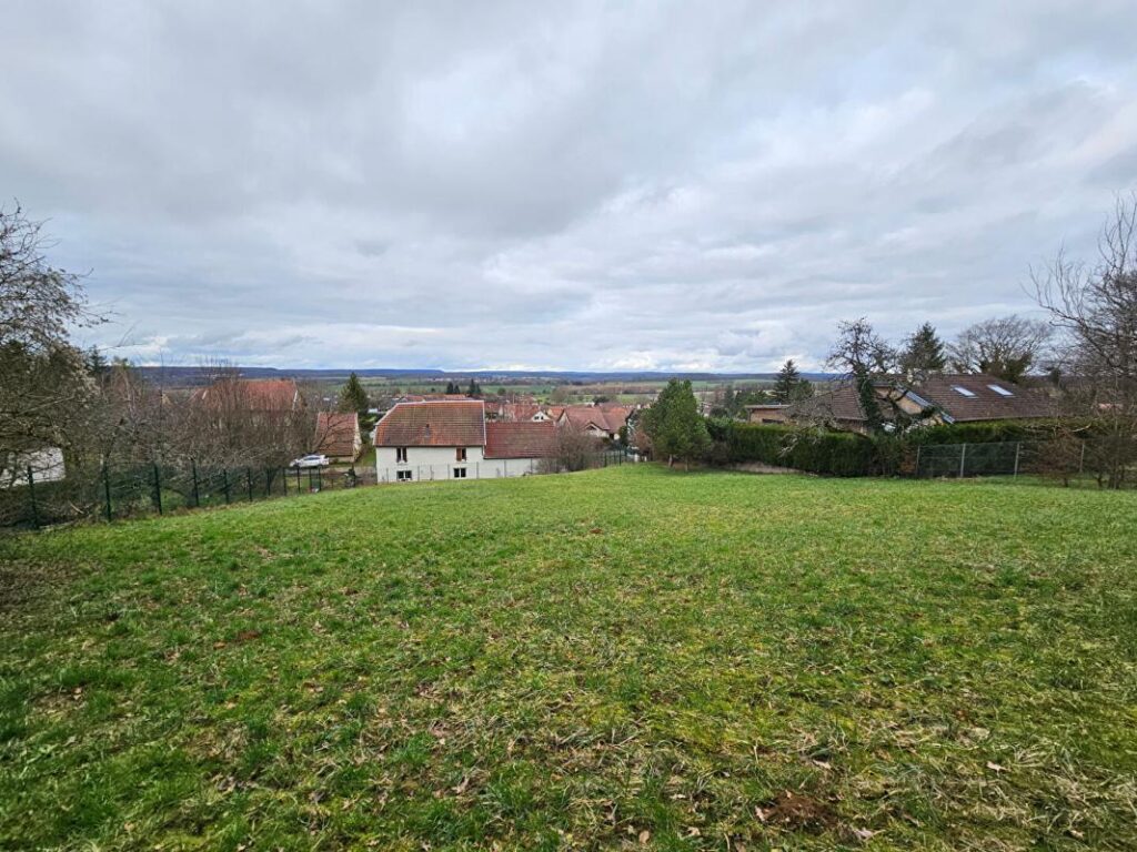Terrain avec vue – NR pièces – NR chambres – 1780 m²
