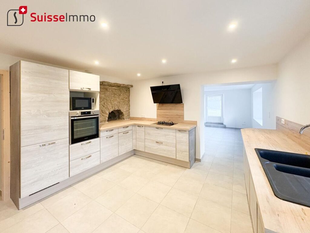 Maison 6 pièce(s) 124 m2 habitable – 6 pièces – 4 chambres – 102 m²