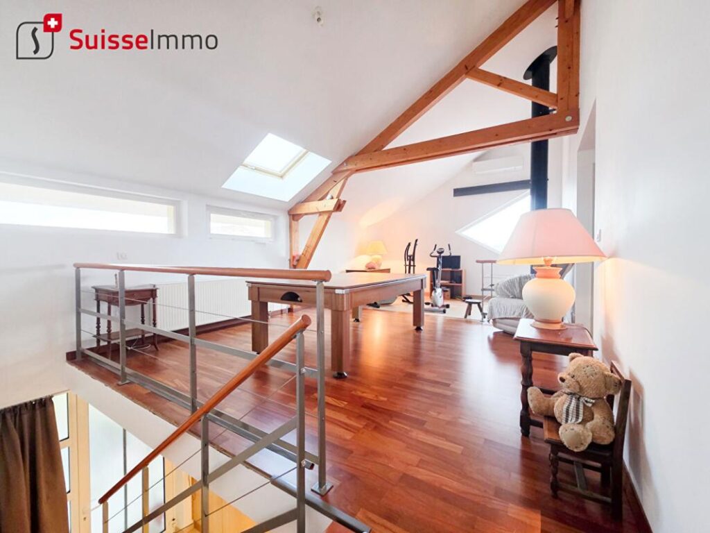 Pavillon 183M2 – 6 pièces – 4 chambres – 183 m²