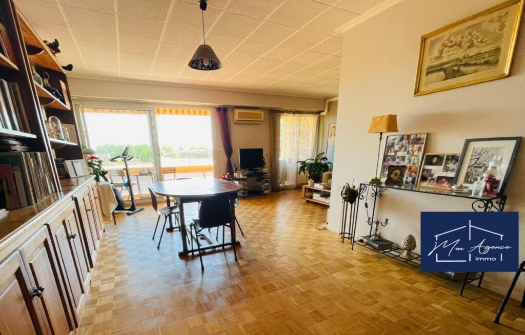 Appartement à vendre Avignon – 3 pièces – 2 chambres – 100 m²