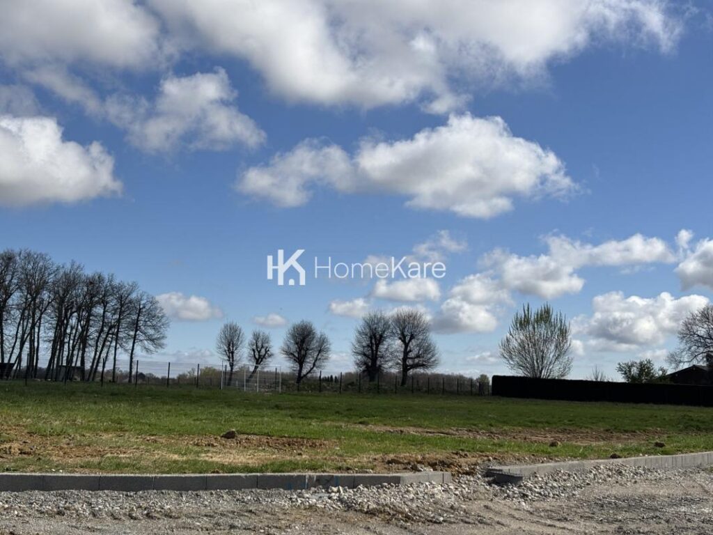 VUE PYRENEES !!! – NR pièces – NR chambres – 1000 m²