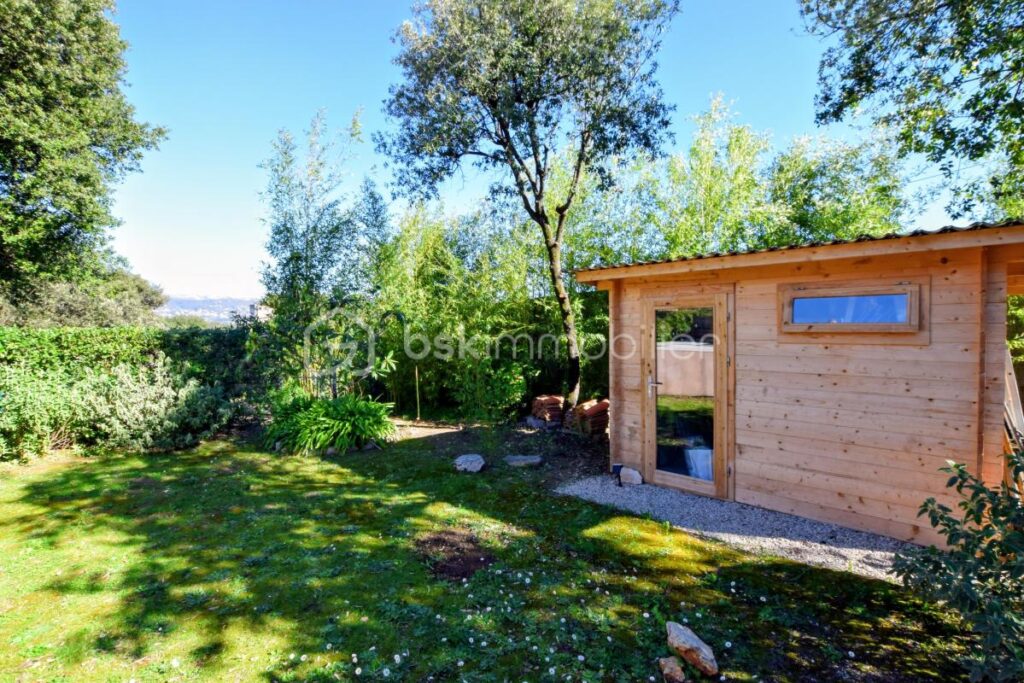 MAGNIFIQUE MAISON RÉNOVÉE 3 PIÈCES PLAIN-PIED DANS UN DOMAINE DE RÊVE – 3 pièces – 2 chambres – 72 m²