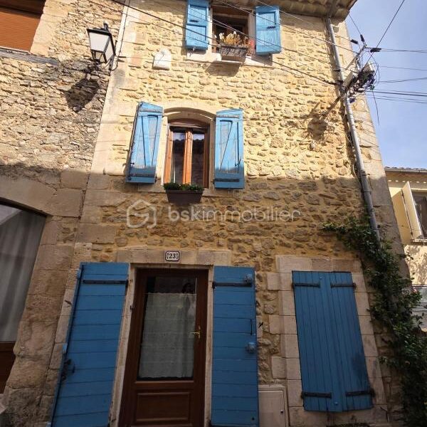 Maison à vendre à Cereste