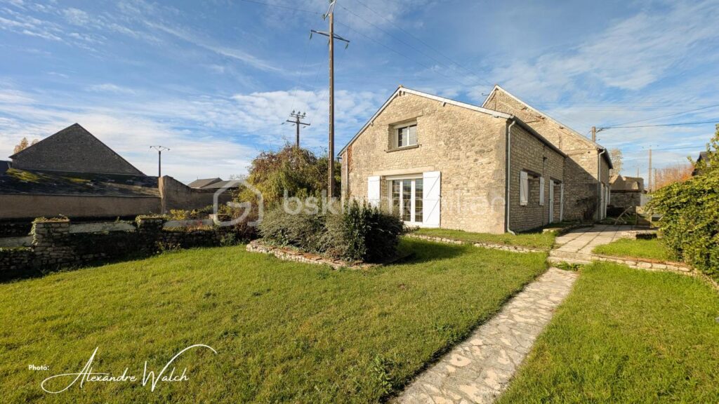 Charmante Maison de caractère à Rénover – Opportunité Unique ! – 7 pièces – 5 chambres – 198 m²