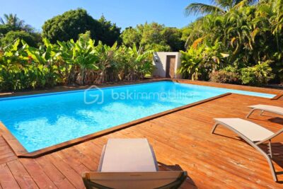 MAISON ET BUNGALOW T2 PROCHE MER – 6 pièces – 4 chambres – 189 m²