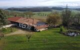 CHARME & AUTHENTICITÉ AU CŒUR DE LA CAMPAGNE BRESSANE – 8 pièces – 4 chambres – 171 m²