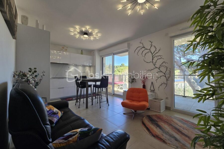 Appartement à vendre à Carry le rouet