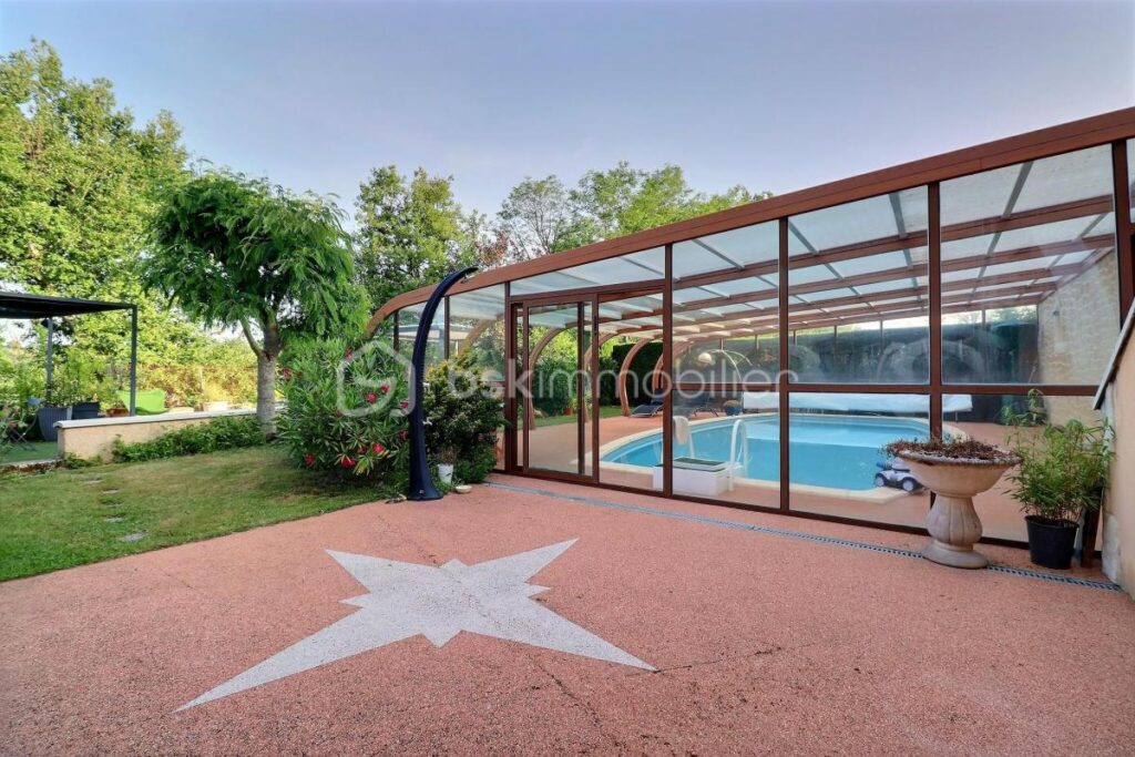 Maison 154m² 63300 Thiers – 5 pièces – 4 chambres – 154 m²