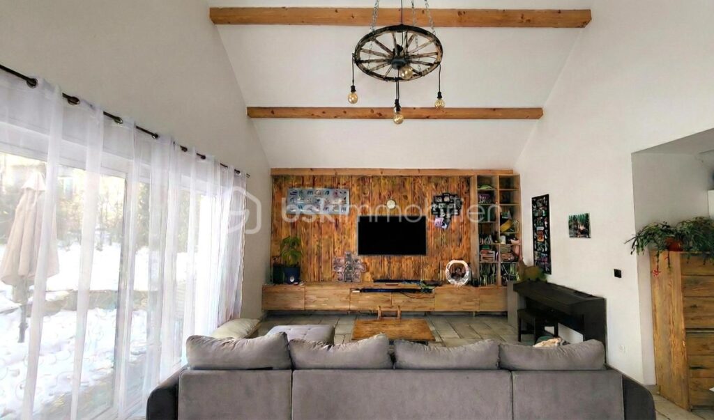 Coup de Cœur : Villa Moderne 2021, Séjour Cathédrale & DPE A (Proche Gap) – 5 pièces – 4 chambres – 113 m²