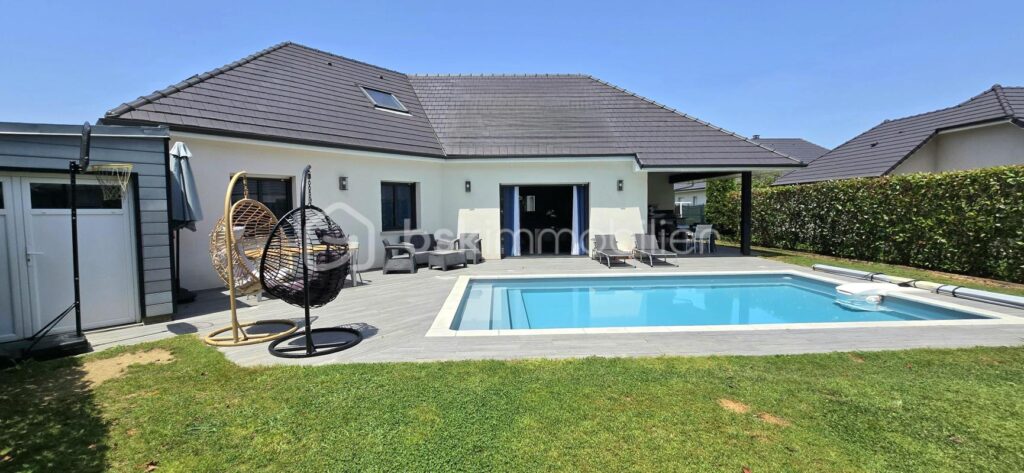 Maison sans travaux – 6 pièces – 5 chambres – 145 m²