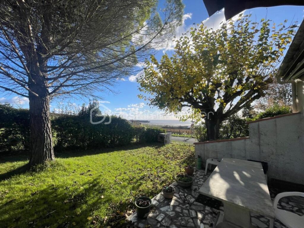 Élégance & Panorama d’Exception – Villa avec vue dominante sur l’Estuaire – 5 pièces – 3 chambres – 102 m²