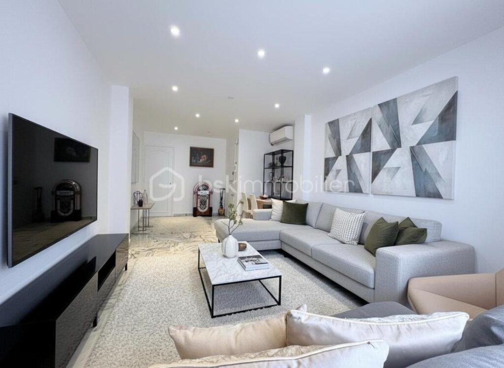 Appartement lumineux en centre-ville à Saint-Laurent-du-Var ! – 3 pièces – 2 chambres – 62 m²