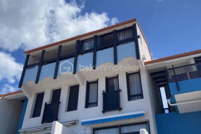 Charmant petit appartement 36m2 en copropriété avec vue exceptionnelle – 3 pièces – 1 chambre – 35 m²