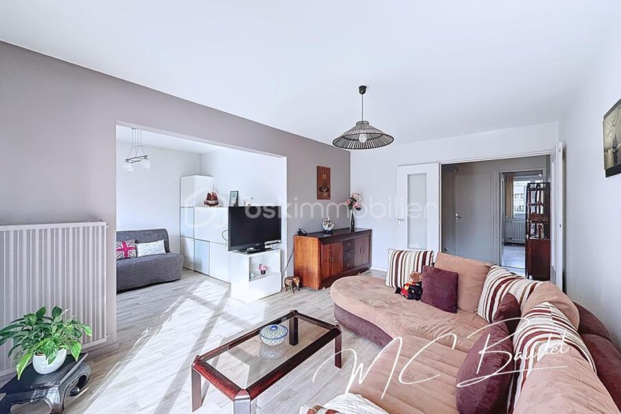 Appartement à vendre à Grenoble — Vue montagne — photo 2